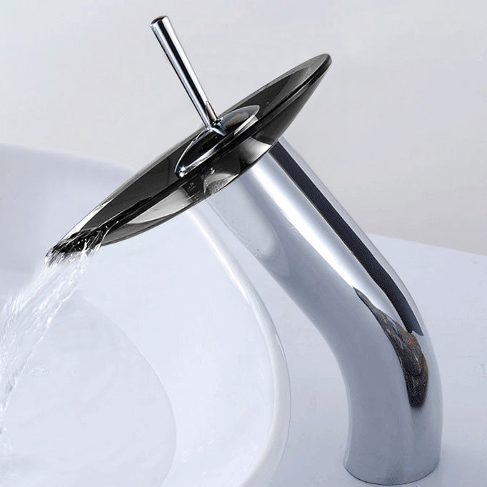 Bathroom LED Faucet Light Lever Handle Waterfall Spout Faucet Gris Claro Moderno Clearhalo 'bathroom_sink_faucets' 'Conjunta de Baño y Conjunta de Grifo' 'Coronamiento de Baño y Dispositivo de Baño' 'Grifo del lavabo del baño' 'Hogar' 'home_improvement' 'home_improvement_bathroom_sink_faucets' 'Mejoras para el hogar' 7110805