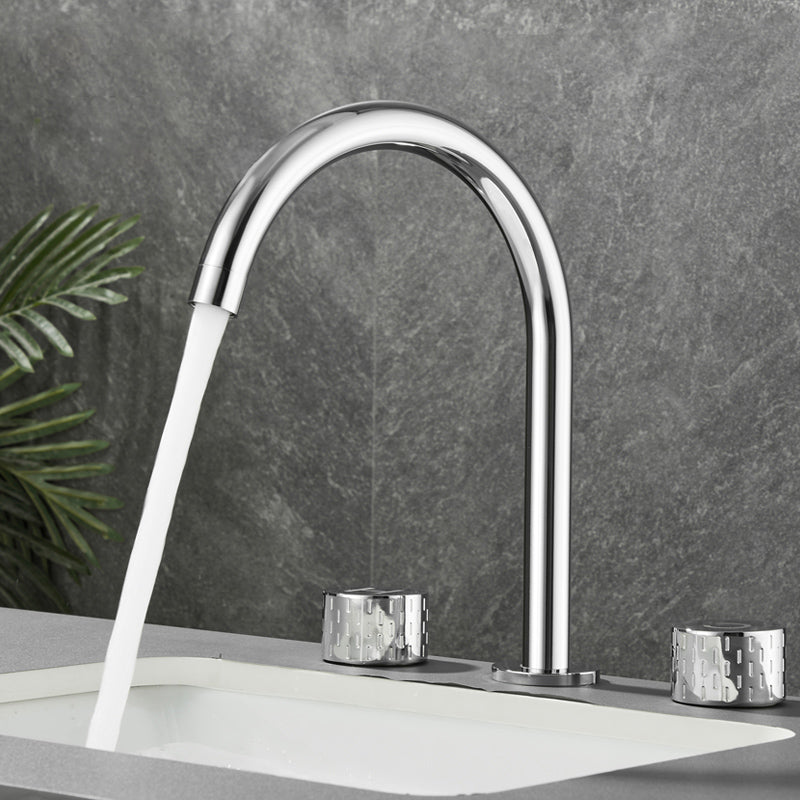 Modern Swivel Bathtub Faucet Double Handle Deck Mounted Bathroom Faucet with Handles Silver Gooseneck Knob Handles Clearhalo 'Bathroom Remodel & Bathroom Fixtures' 'Bathtub Faucets' 'bathtub_faucets' 'Home Improvement' 'home_improvement' 'home_improvement_bathtub_faucets' 7111493