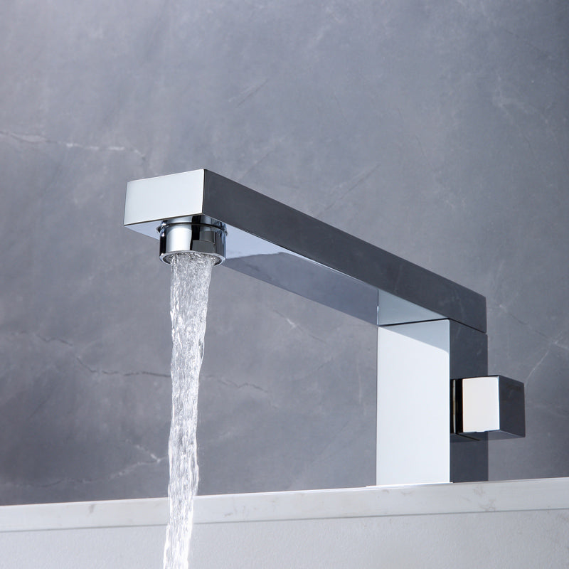 Modern Swivel Bathroom Faucet Low Arc Deck Mounted Bathtub Faucet Clearhalo 'Bathroom Remodel & Bathroom Fixtures' 'Bathtub Faucets' 'bathtub_faucets' 'Home Improvement' 'home_improvement' 'home_improvement_bathtub_faucets' 7111519