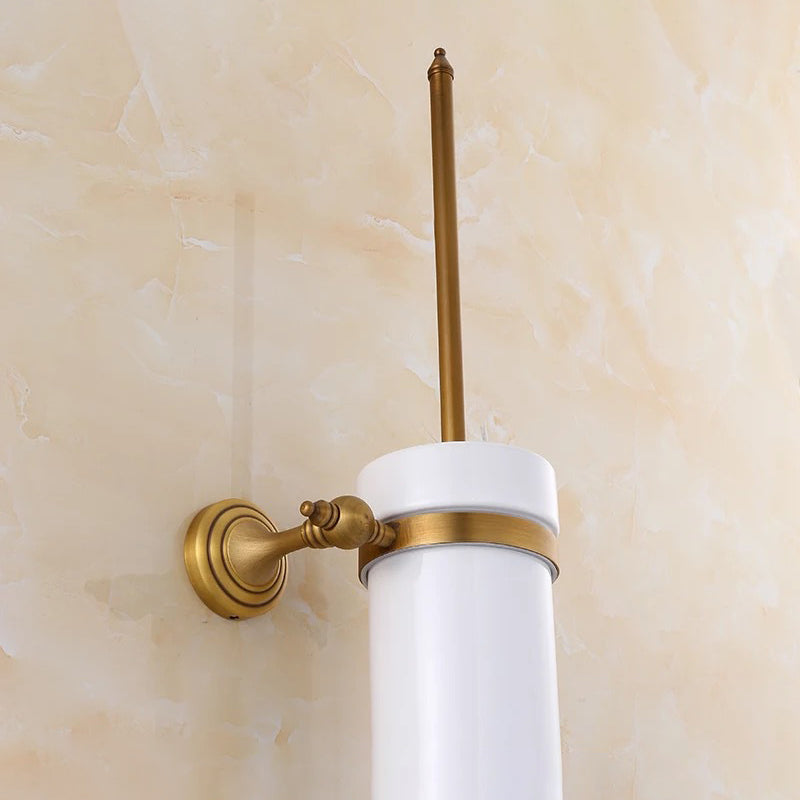 4-Piece Traditional Bathroom Accessory Set Gold Brass Bathroom Accessories Hardware Set Toilet Brush Clearhalo 'Bathroom Hardware Sets' 'Bathroom Hardware' 'Bathroom Remodel & Bathroom Fixtures' 'bathroom_hardware_sets' 'Home Improvement' 'home_improvement' 'home_improvement_bathroom_hardware_sets' 7117115