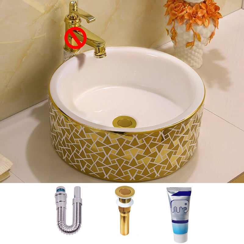 Glam Vessel Lavatory Sink Oval Porcelain with Faucet Vessel Sink 17"L x 17"W x 6"H Sink Clearhalo 'Bathroom Remodel & Bathroom Fixtures' 'Bathroom Sinks & Faucet Components' 'Bathroom Sinks' 'bathroom_sink' 'Home Improvement' 'home_improvement' 'home_improvement_bathroom_sink' 7126465