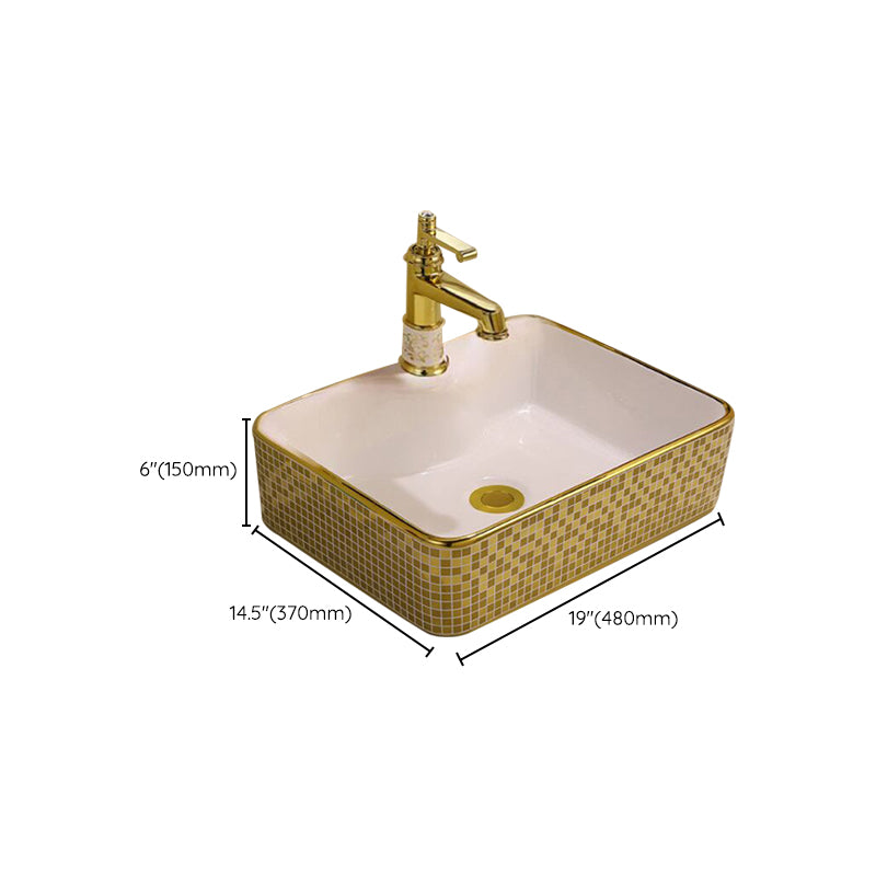 Glam Vessel Lavatory Sink Oval Porcelain with Faucet Vessel Sink Clearhalo 'Bathroom Remodel & Bathroom Fixtures' 'Bathroom Sinks & Faucet Components' 'Bathroom Sinks' 'bathroom_sink' 'Home Improvement' 'home_improvement' 'home_improvement_bathroom_sink' 7126477