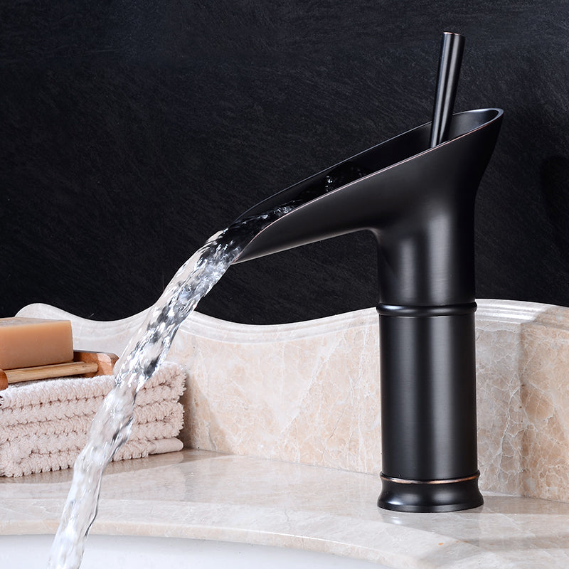 Industrial Basin Lavatory Faucet Vintage Vanity Sink Faucet for Bathroom Negro 9.4" Clearhalo 'bathroom_sink_faucets' 'Conjunta de Baño y Conjunta de Grifo' 'Coronamiento de Baño y Dispositivo de Baño' 'Grifo del lavabo del baño' 'Hogar' 'home_improvement' 'home_improvement_bathroom_sink_faucets' 'Mejoras para el hogar' 7147839