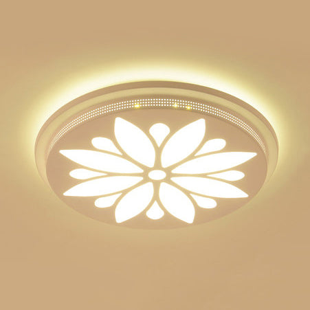 Acrylic Flower LED Flushmount Light Modern Pretty Ceiling Light in White for Dining Room Bedroom White A Clearhalo 'Ceiling Lights' 'Close To Ceiling Lights' 'Close to ceiling' 'Flush mount' Lighting' 71484