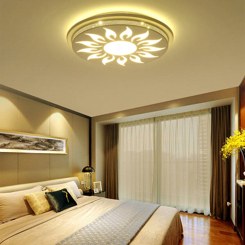 Acrylic Flower LED Flushmount Light Modern Pretty Ceiling Light in White for Dining Room Bedroom Clearhalo 'Ceiling Lights' 'Close To Ceiling Lights' 'Close to ceiling' 'Flush mount' Lighting' 71496