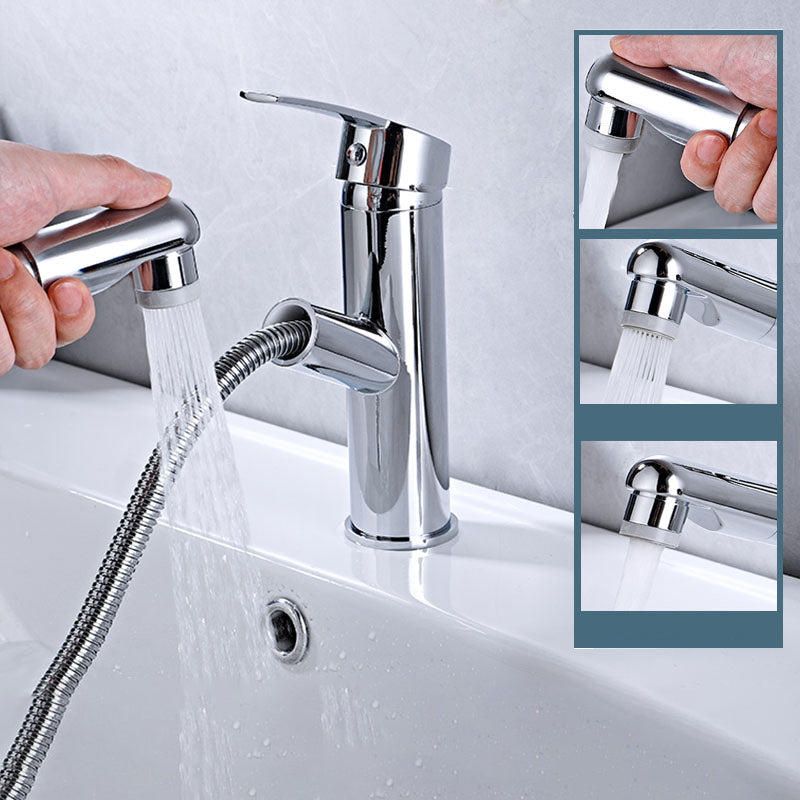 Modern Bathroom Vessel Faucet Swivel Spout Single Handle Faucet with Pull down Sprayer Cromo 6.9" Moderno Clearhalo 'bathroom_sink_faucets' 'Conjunta de Baño y Conjunta de Grifo' 'Coronamiento de Baño y Dispositivo de Baño' 'Grifo del lavabo del baño' 'Hogar' 'home_improvement' 'home_improvement_bathroom_sink_faucets' 'Mejoras para el hogar' 7164339