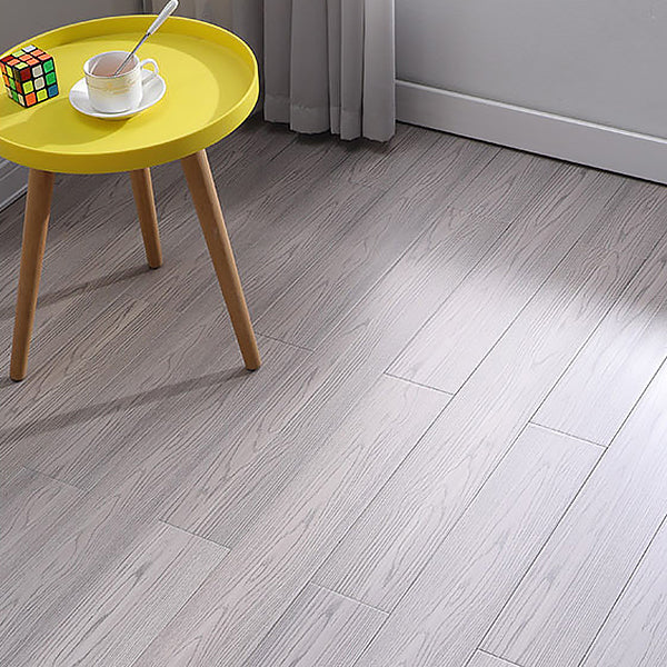 Traditional Waterproof Wood Flooring Solid Wood Engineered Flooring Tiles Clearhalo 'Flooring 'Hardwood Flooring' 'hardwood_flooring' 'Home Improvement' 'home_improvement' 'home_improvement_hardwood_flooring' Walls and Ceiling' 7164437