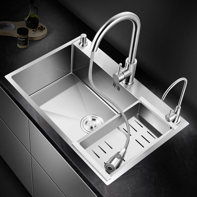 Modern Kitchen Bar Sink Stainless Steel with Basket Strainer Workstation Clearhalo 'Home Improvement' 'home_improvement' 'home_improvement_kitchen_sinks' 'Kitchen Remodel & Kitchen Fixtures' 'Kitchen Sinks & Faucet Components' 'Kitchen Sinks' 'kitchen_sinks' 7165202