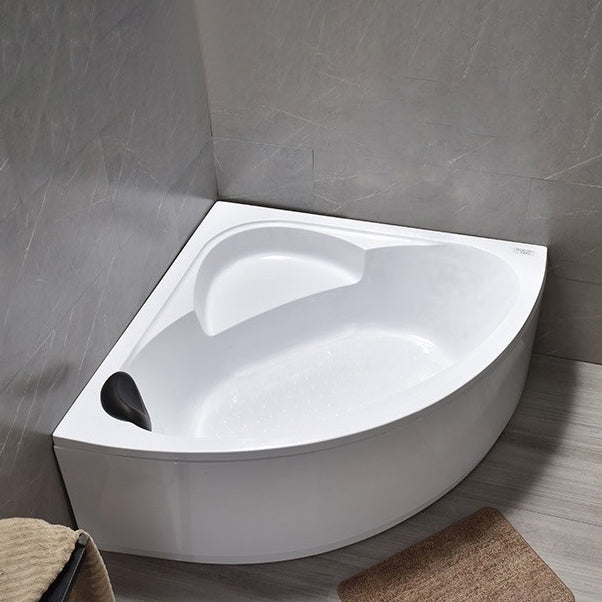 Flat Bottom Soaking Bathtub Antique Finish Corner Modern Bath Tub Clearhalo 'Bathroom Remodel & Bathroom Fixtures' 'Bathtubs' 'Home Improvement' 'home_improvement' 'home_improvement_bathtubs' 'Showers & Bathtubs' 7174475