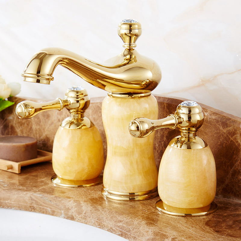 Widespread Bathroom Faucet Low Arc 3 Holes Lever Handles Faucet Amarillo Lujoso Clearhalo 'bathroom_sink_faucets' 'Conjunta de Baño y Conjunta de Grifo' 'Coronamiento de Baño y Dispositivo de Baño' 'Grifo del lavabo del baño' 'Hogar' 'home_improvement' 'home_improvement_bathroom_sink_faucets' 'Mejoras para el hogar' 7182357