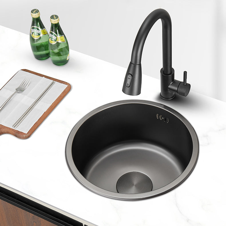 Kitchen Sink Round Single Bowl Fade Resistant Undermount Stainless Steel Kitchen Sink Clearhalo 'Home Improvement' 'home_improvement' 'home_improvement_kitchen_sinks' 'Kitchen Remodel & Kitchen Fixtures' 'Kitchen Sinks & Faucet Components' 'Kitchen Sinks' 'kitchen_sinks' 7182998