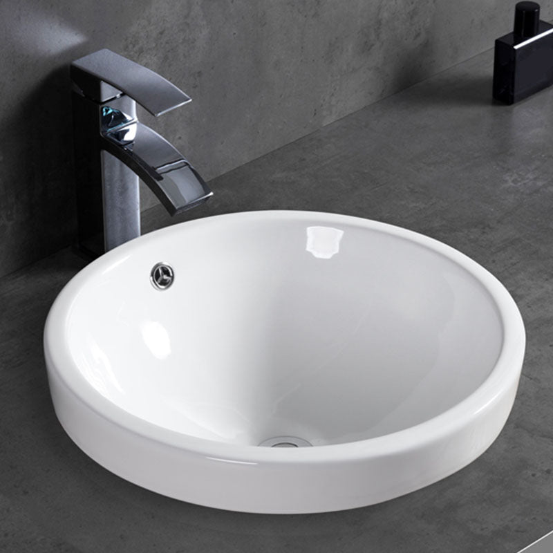 Contemporary Bathroom Sink with Overflow Porcelain Round Vessel Bathroom Sink Only Clearhalo 'Bathroom Remodel & Bathroom Fixtures' 'Bathroom Sinks & Faucet Components' 'Bathroom Sinks' 'bathroom_sink' 'Home Improvement' 'home_improvement' 'home_improvement_bathroom_sink' 7195989