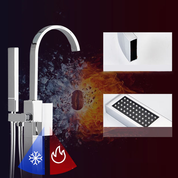 Floor Mounted Freestanding Tub Filler Metal High Arc Freestanding Bathtub Faucet Clearhalo 'Bathroom Remodel & Bathroom Fixtures' 'Bathtub Faucets' 'bathtub_faucets' 'Home Improvement' 'home_improvement' 'home_improvement_bathtub_faucets' 7196463