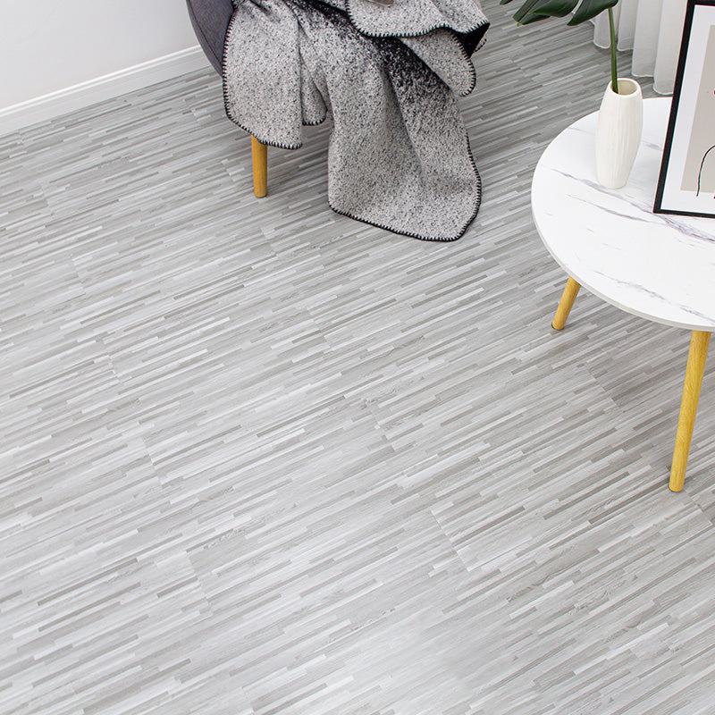 Scratch Resistant Vinyl Flooring Peel and Stick Waterproof Vinyl Flooring Light Gray Clearhalo 'Flooring 'Home Improvement' 'home_improvement' 'home_improvement_vinyl_flooring' 'Vinyl Flooring' 'vinyl_flooring' Walls and Ceiling' 7198129