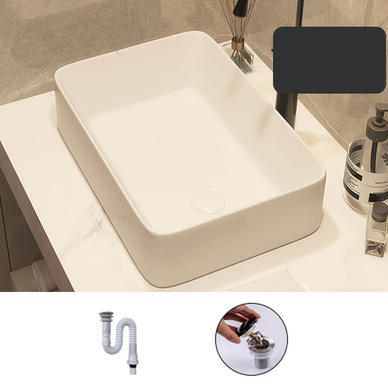 Modern Style White Bathroom Sink Rectangle Ceramic Bathroom Sink 20"L x 13"W x 5"H Unavailiable Sink Clearhalo 'Bathroom Remodel & Bathroom Fixtures' 'Bathroom Sinks & Faucet Components' 'Bathroom Sinks' 'bathroom_sink' 'Home Improvement' 'home_improvement' 'home_improvement_bathroom_sink' 7198368