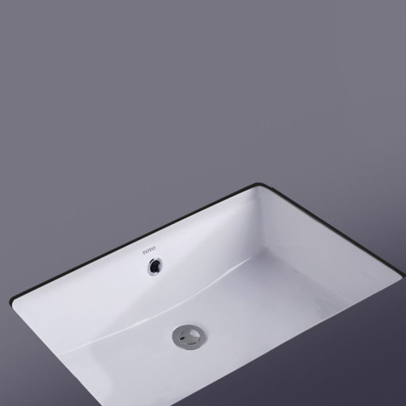 Bathroom Sink Modern Style Hole Design Ceramic Bathroom Sink(Not Including Faucet) Clearhalo 'Bathroom Remodel & Bathroom Fixtures' 'Bathroom Sinks & Faucet Components' 'Bathroom Sinks' 'bathroom_sink' 'Home Improvement' 'home_improvement' 'home_improvement_bathroom_sink' 7198441