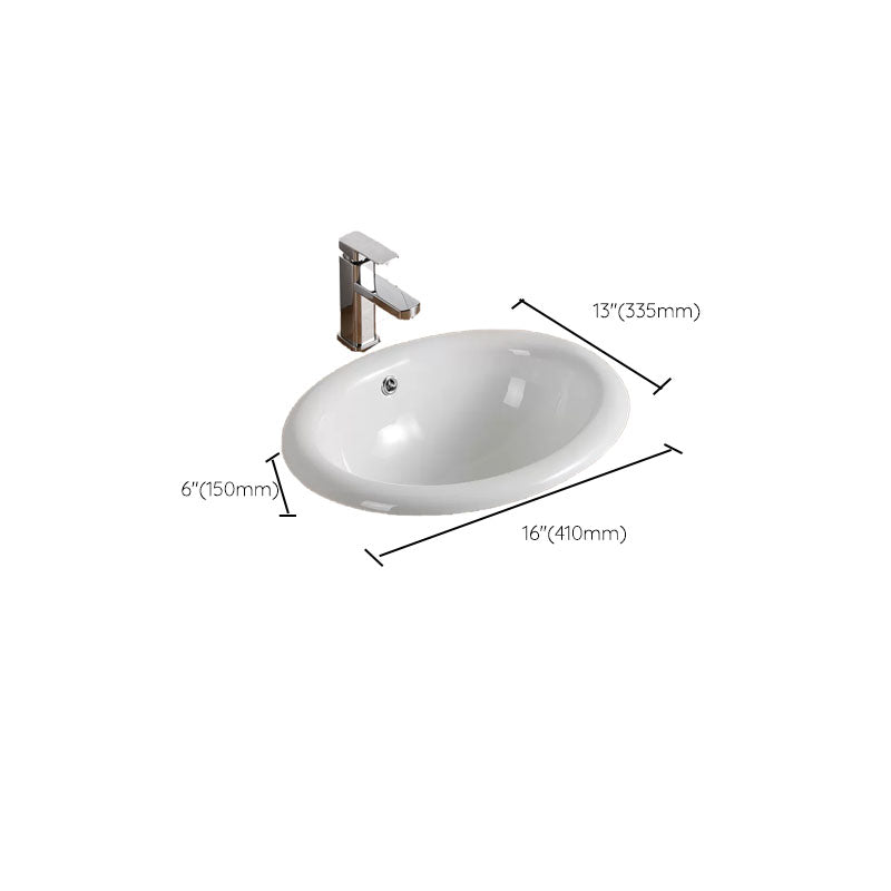 Contemporary Bathroom Sink with Pop-Up Drain Porcelain Oval-Shape Undermount Bathroom Sink Clearhalo 'Bathroom Remodel & Bathroom Fixtures' 'Bathroom Sinks & Faucet Components' 'Bathroom Sinks' 'bathroom_sink' 'Home Improvement' 'home_improvement' 'home_improvement_bathroom_sink' 7208932