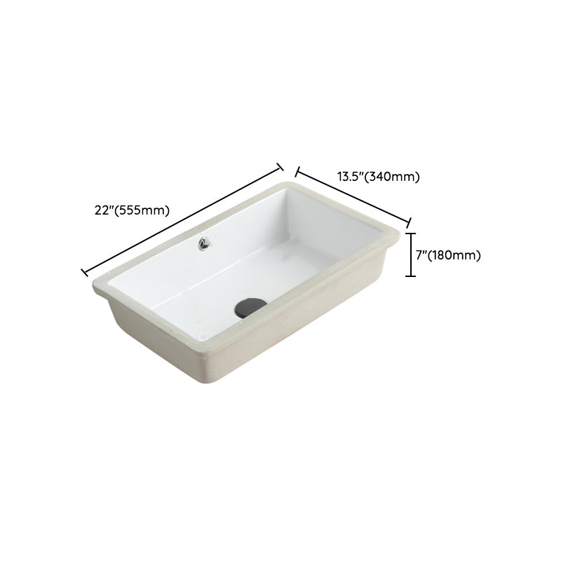 Traditional Undermount Bathroom Sink Round Porcelain Shut-Off Valve Included Basin Sink Clearhalo 'Bathroom Remodel & Bathroom Fixtures' 'Bathroom Sinks & Faucet Components' 'Bathroom Sinks' 'bathroom_sink' 'Home Improvement' 'home_improvement' 'home_improvement_bathroom_sink' 7233721