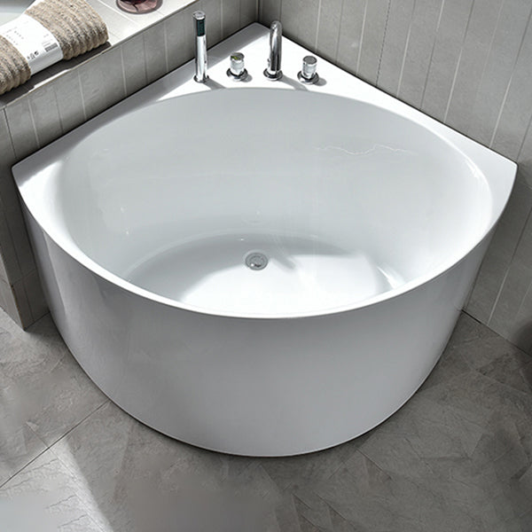 Back to Wall Bathtub Antique Finish Soaking Modern Corner Bath Tub Clearhalo 'Bathroom Remodel & Bathroom Fixtures' 'Bathtubs' 'Home Improvement' 'home_improvement' 'home_improvement_bathtubs' 'Showers & Bathtubs' 7254614