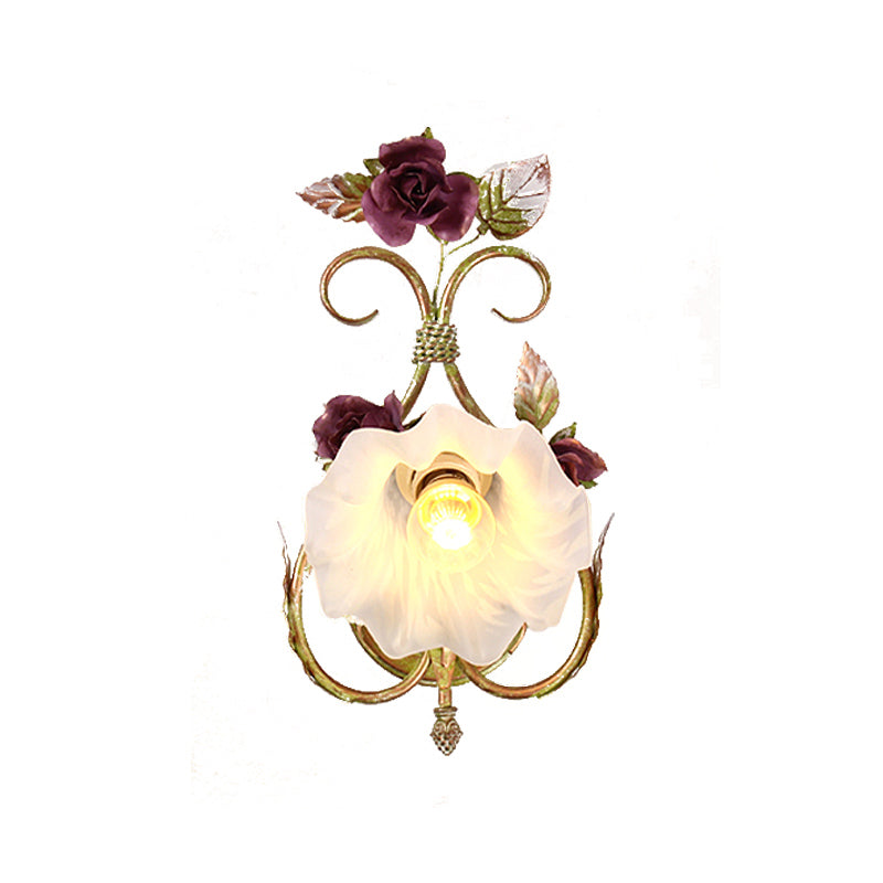 Cream Glass Green Wall Lamp Scalloped 1 Light Korean Flower Sconce Light with Heart Shaped Arm Clearhalo 'Wall Lamps & Sconces' 'Wall Lights' Lighting' 729161