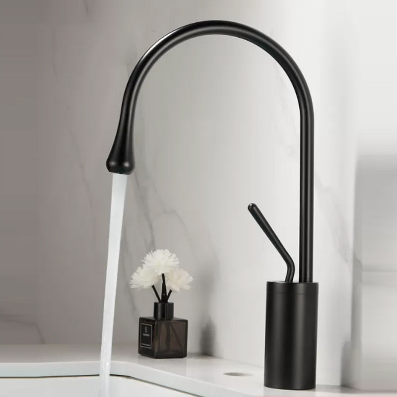 Luxury Circular Bathroom Sink Faucet with 1-Handle Brass Lavatory Faucet Noir Magnifique Clearhalo 'Accueil' 'Amélioration Domiciliaire' 'bathroom_sink_faucets' 'Ensembles de Lavabo & de Robinet de Toilette' 'home_improvement' 'home_improvement_bathroom_sink_faucets' 'Robinet de Lavabo de Salle de Bain' 'Rénovation et Équipement de Salle de Bain' 7291615