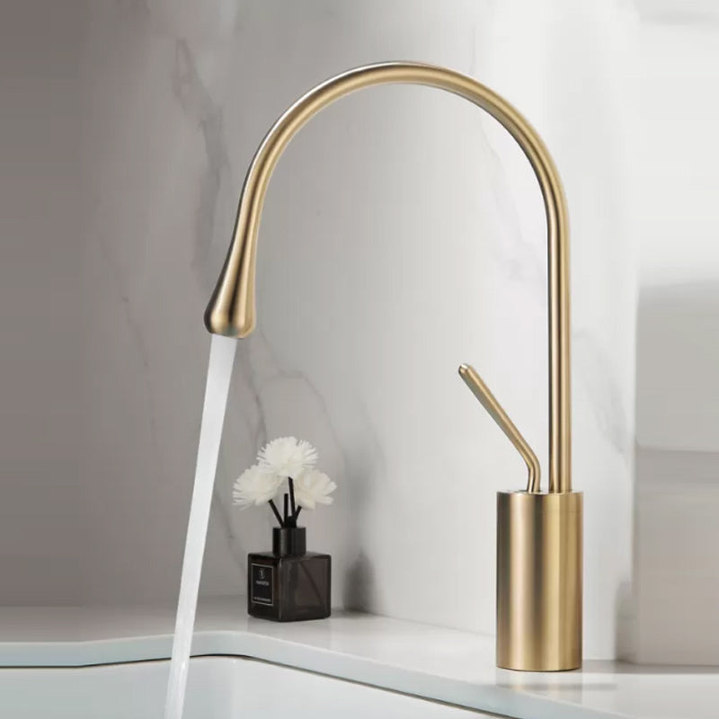 Luxury Circular Bathroom Sink Faucet with 1-Handle Brass Lavatory Faucet Or Magnifique Clearhalo 'Accueil' 'Amélioration Domiciliaire' 'bathroom_sink_faucets' 'Ensembles de Lavabo & de Robinet de Toilette' 'home_improvement' 'home_improvement_bathroom_sink_faucets' 'Robinet de Lavabo de Salle de Bain' 'Rénovation et Équipement de Salle de Bain' 7291620