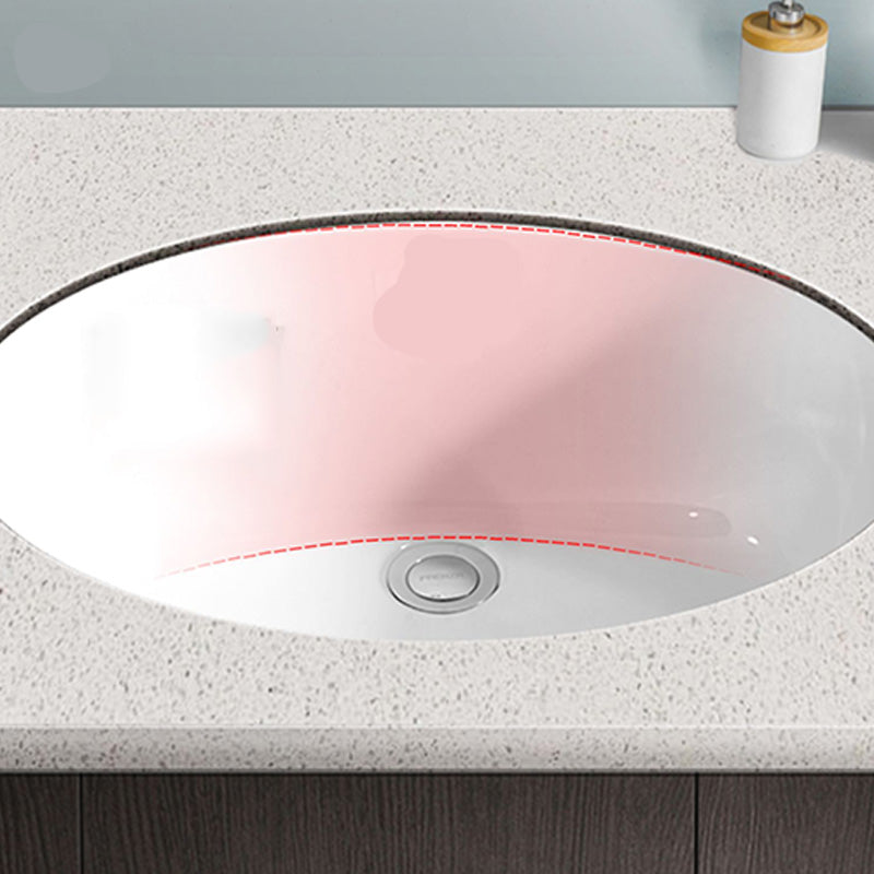 Modern Style Bathroom Sink Overflow Hole Design Oval Ceramic Bathroom Sink Clearhalo 'Bathroom Remodel & Bathroom Fixtures' 'Bathroom Sinks & Faucet Components' 'Bathroom Sinks' 'bathroom_sink' 'Home Improvement' 'home_improvement' 'home_improvement_bathroom_sink' 7291732