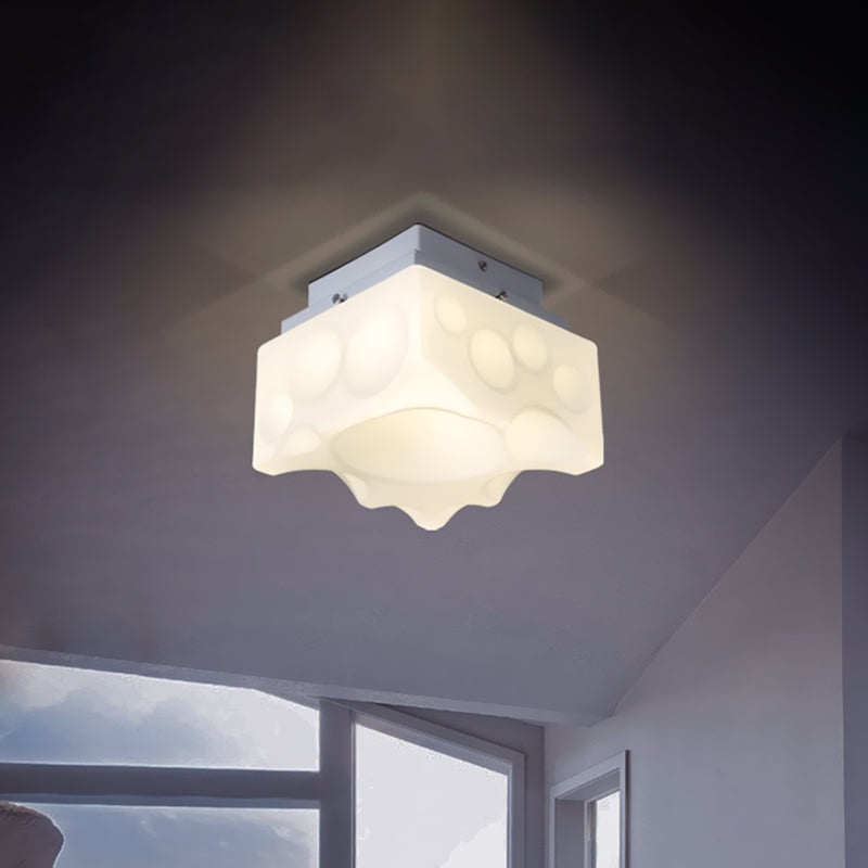 White Geometric Flush Light Fixture Simple LED Acrylic Close to Ceiling Lighting for Hallway Clearhalo 'Ceiling Lights' 'Close To Ceiling Lights' 'Close to ceiling' 'Flush mount' Lighting' 730248