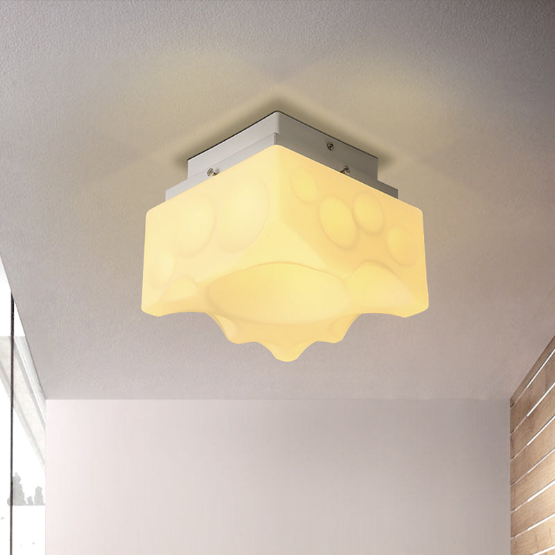 White Geometric Flush Light Fixture Simple LED Acrylic Close to Ceiling Lighting for Hallway Clearhalo 'Ceiling Lights' 'Close To Ceiling Lights' 'Close to ceiling' 'Flush mount' Lighting' 730249