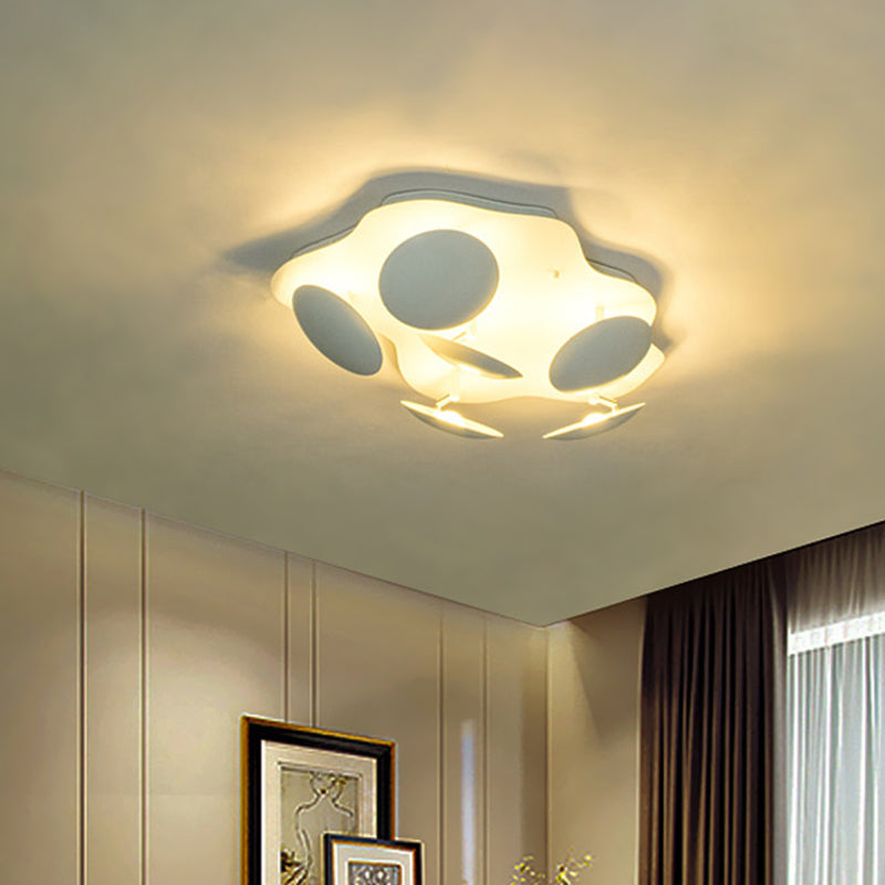 Contemporary Shell Acrylic Flushmount LED Ceiling Flush Mount Light in White for Living Room Clearhalo 'Ceiling Lights' 'Close To Ceiling Lights' 'Close to ceiling' 'Flush mount' Lighting' 730253