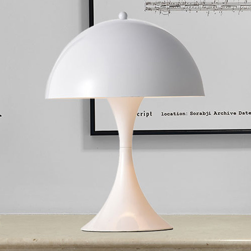 White/Black Finish Mushroom Night Table Light Modern 1 Light Metal Creative Desk Lamp for Living Room White Clearhalo 'Lamps' 'Table Lamps' Lighting' 730855