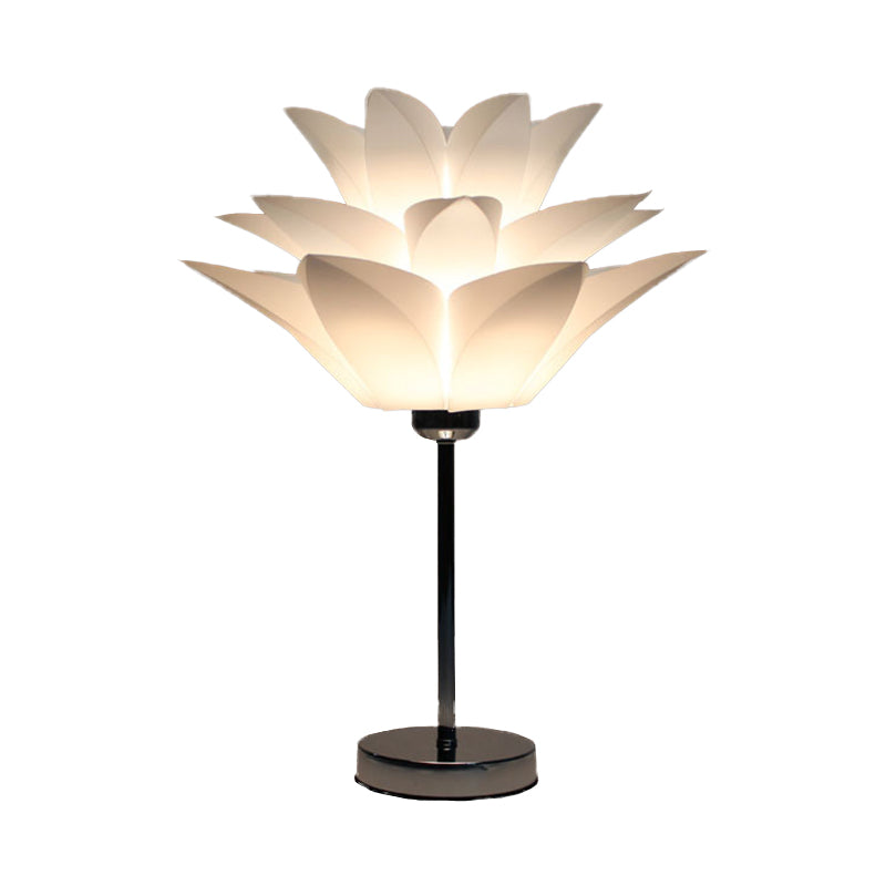 1 Light Bedroom Nightstand Light Contemporary White Table Lamp with Flower Acrylic Shade Clearhalo 'Lamps' 'Table Lamps' Lighting' 730907