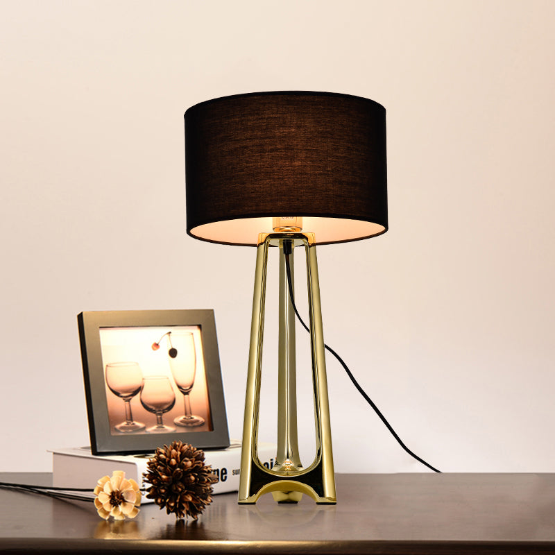 Metal Tripod Table Light Modern 1 Head Gold Finish Desk Lamp with Drum Black Fabric Shade Clearhalo 'Lamps' 'Table Lamps' Lighting' 730926