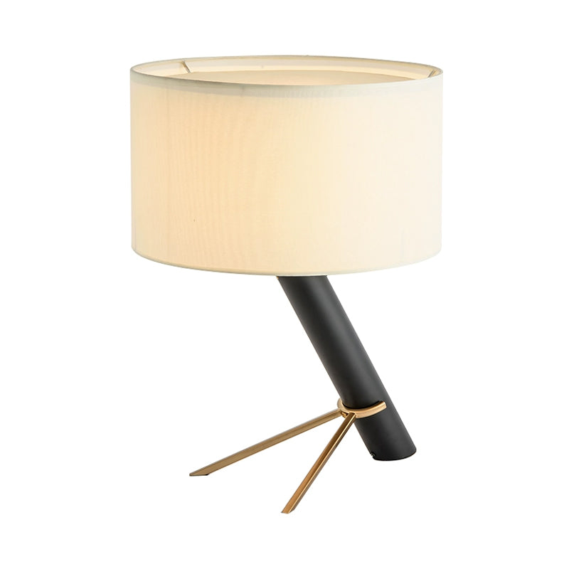 Fabric Drum Shade Desk Light Modern 1-Head Creative Table Lamp in White with Pull Chain for Study Room Clearhalo 'Lamps' 'Table Lamps' Lighting' 730932