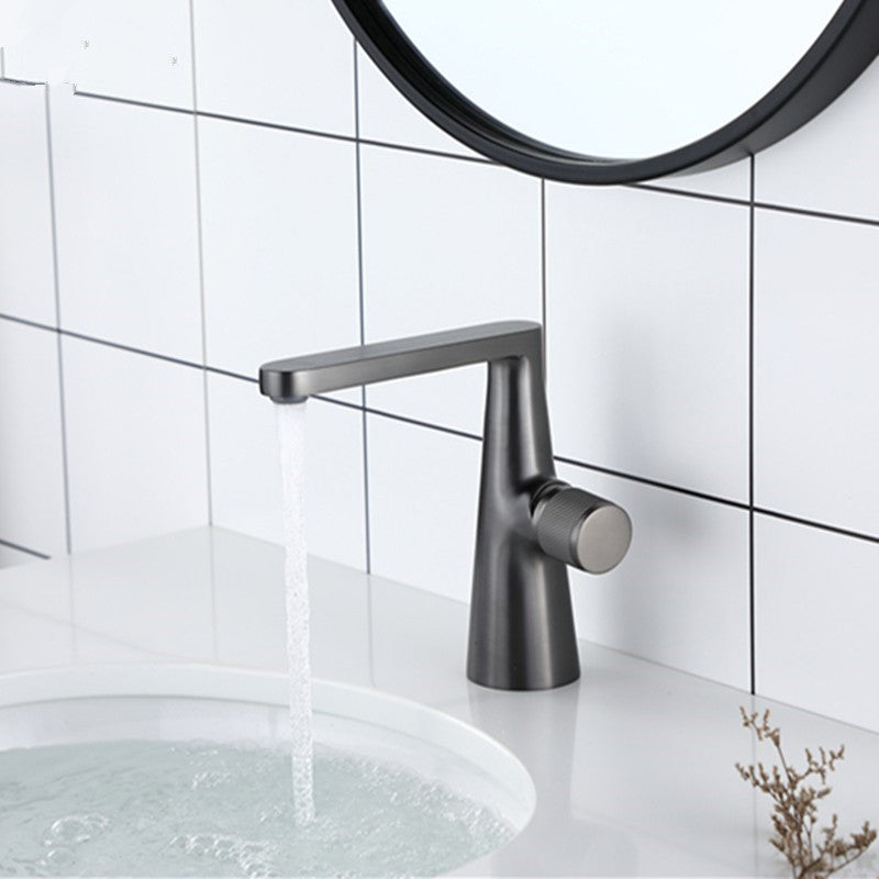 Contemporary Bathroom Faucet Deck Mounted Copper One Handle Fixed Roman Tub Faucet Set Gun Grey 7 Shape Clearhalo 'Bathroom Remodel & Bathroom Fixtures' 'Bathtub Faucets' 'bathtub_faucets' 'Home Improvement' 'home_improvement' 'home_improvement_bathtub_faucets' 7318733