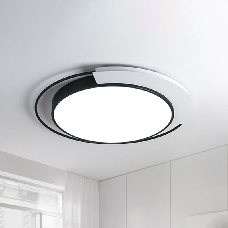 Round Metal Ceiling Flush Modernism White and Black LED Flush Mounted Light in White/Warm Light for Bedroom, 18"/21.5" W Black-White Clearhalo 'Ceiling Lights' 'Close To Ceiling Lights' 'Close to ceiling' 'Flush mount' Lighting' 731954