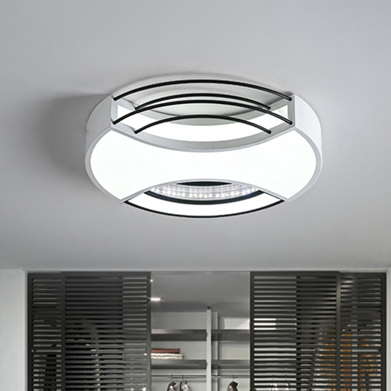 18"/21.5" W Round Flushmount Modern Nordic Metal Black and White LED Close to Ceiling Lamp in Warm/White Light Black-White Clearhalo 'Ceiling Lights' 'Close To Ceiling Lights' 'Close to ceiling' 'Flush mount' Lighting' 732112