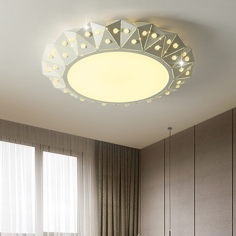 Metal Drum Flush Mount Modern 16.5"/22.5" Wide LED White Flush Ceiling Light with Diamond Design Clearhalo 'Ceiling Lights' 'Close To Ceiling Lights' 'Close to ceiling' 'Flush mount' Lighting' 732410