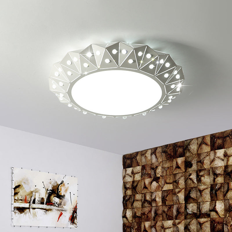 Metal Drum Flush Mount Modern 16.5"/22.5" Wide LED White Flush Ceiling Light with Diamond Design Clearhalo 'Ceiling Lights' 'Close To Ceiling Lights' 'Close to ceiling' 'Flush mount' Lighting' 732411