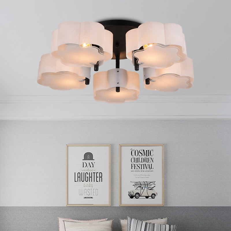 Scalloped Drum Flushmount Modernist Acrylic 5 Heads Living Room Semi Flush Mount in White Clearhalo 'Ceiling Lights' 'Close To Ceiling Lights' 'Close to ceiling' 'Semi-flushmount' Lighting' 732736