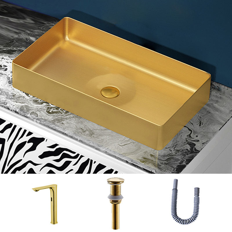 Modern Bathroom Sink with Pop-Up Drain Rectangular Metal Vessel Bathroom Sink Gold 7 Shape Sink with Faucet Clearhalo 'Bathroom Remodel & Bathroom Fixtures' 'Bathroom Sinks & Faucet Components' 'Bathroom Sinks' 'bathroom_sink' 'Home Improvement' 'home_improvement' 'home_improvement_bathroom_sink' 7327845