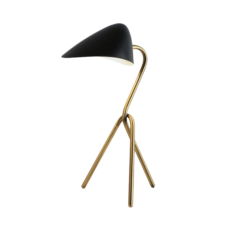 Abstract Desk Light Post Modern Metallic 1 Light Black and Brass Creative Table Lamp for Bedroom Clearhalo 'Lamps' 'Table Lamps' Lighting' 733830