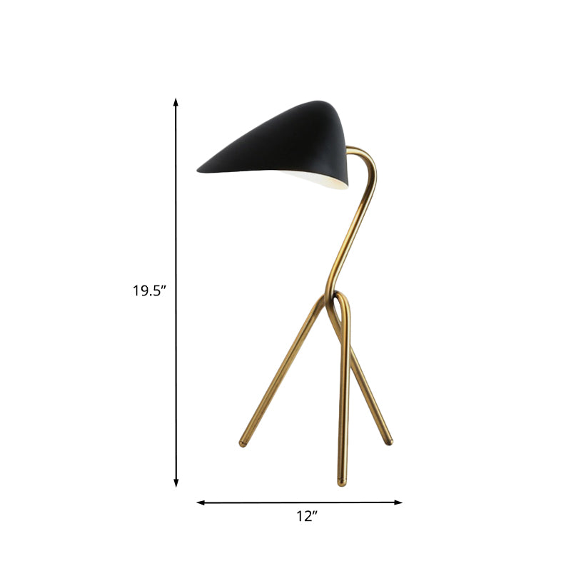 Abstract Desk Light Post Modern Metallic 1 Light Black and Brass Creative Table Lamp for Bedroom Clearhalo 'Lamps' 'Table Lamps' Lighting' 733832