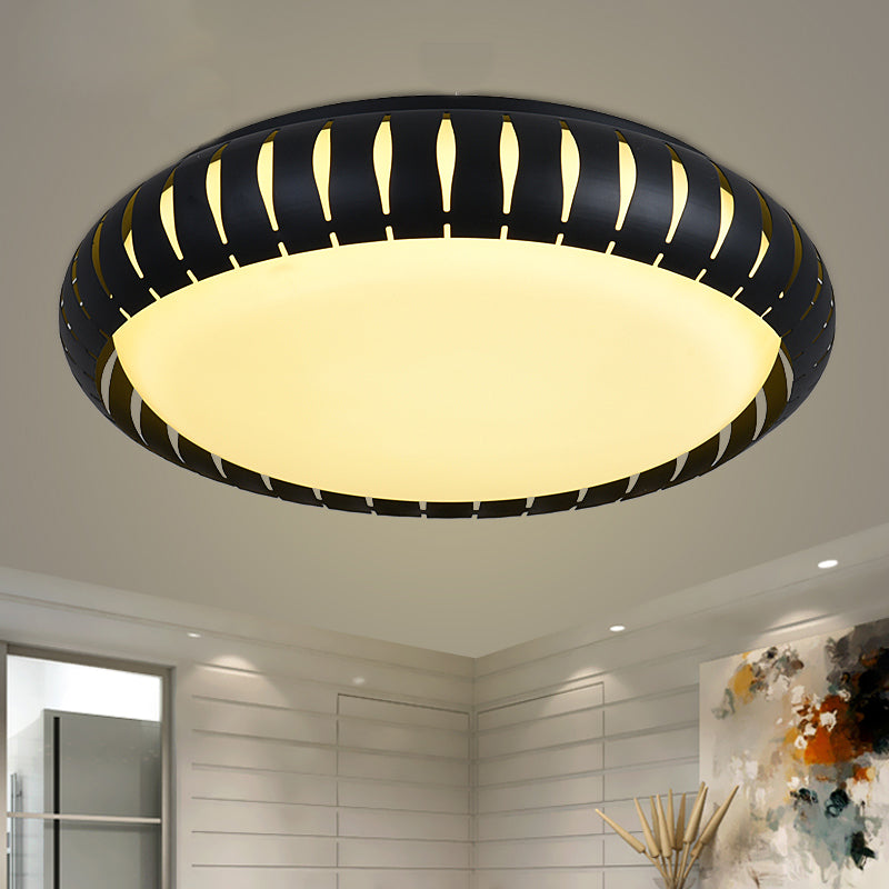 Metal Doughnut Flush Lighting Contemporary White/Black LED Flush Mount Fixture with Hollow Out Design in White/Warm/3 Color Light Clearhalo 'Ceiling Lights' 'Close To Ceiling Lights' 'Close to ceiling' 'Flush mount' Lighting' 733994