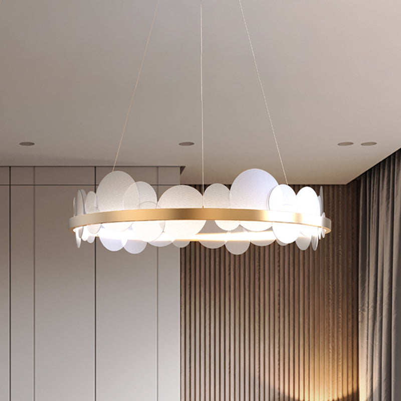 Acrylic Round Panel Hanging Chandelier Contemporary 23.5"/31.5" Dia LED Gold Pendant with Ring Design in White/Warm Light Clearhalo 'Ceiling Lights' 'Chandeliers' 'Modern Chandeliers' 'Modern' Lighting' 734125