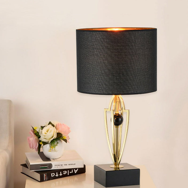 Contemporary 1 Light Nightstand Light Black Drum Night Table Lamp with Fabric Shade Clearhalo 'Lamps' 'Table Lamps' Lighting' 734386