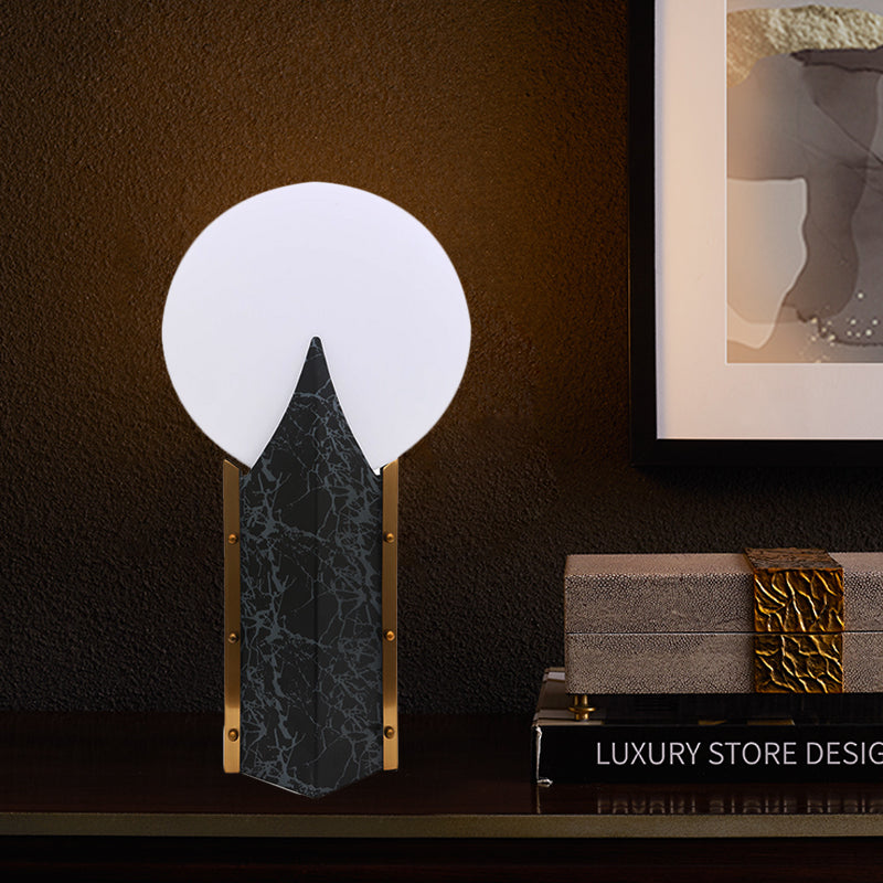 Round Panel Acrylic Nightstand Light Modern 1 Light Black Creative Table Lamp with Stainless Steel Base Clearhalo 'Lamps' 'Table Lamps' Lighting' 734620