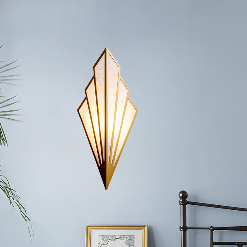 Folding Fan Metal Wall Mounted Lamp Modernist 1-Light Gold Finish Flush Wall Sconce Clearhalo 'Cast Iron' 'Glass' 'Industrial' 'Modern wall lights' 'Modern' 'Tiffany' 'Traditional wall lights' 'Wall Lamps & Sconces' 'Wall Lights' Lighting' 734736