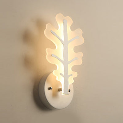 Deer Horn LED Wall Light Animal Style Acrylic Wall Sconce in White for Adult Kid Bedroom White C Warm Clearhalo 'Wall Lamps & Sconces' 'Wall Lights' Lighting' 73565