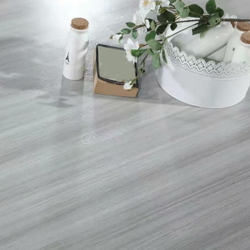 Laminate Floor Indoor Wooden Scratch Resistant Laminate Floor Heather Gray Clearhalo 'Flooring 'Home Improvement' 'home_improvement' 'home_improvement_laminate_flooring' 'Laminate Flooring' 'laminate_flooring' Walls and Ceiling' 7358858